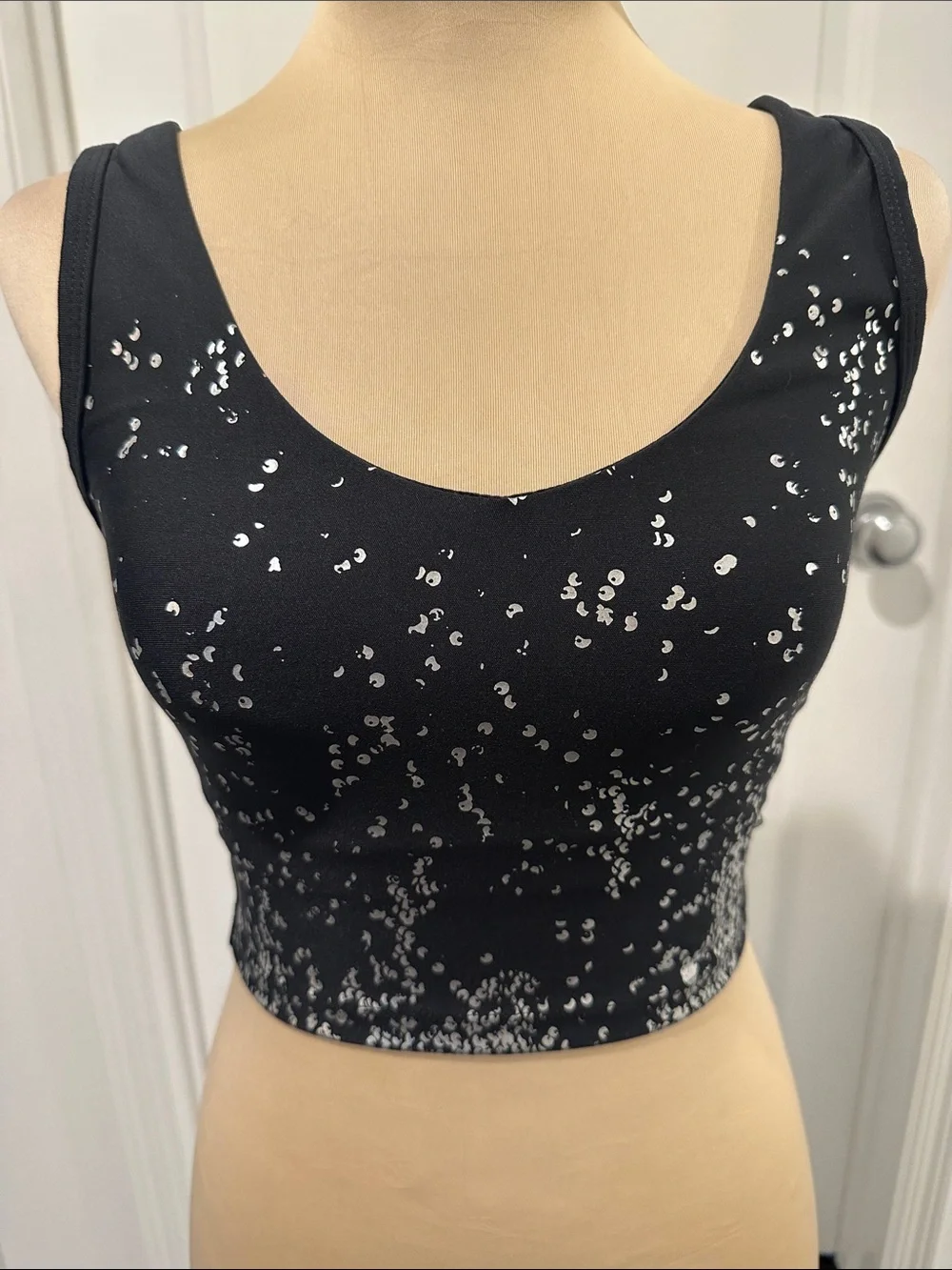 Black Sequin-Detail Scoop Neck Crop Tank
